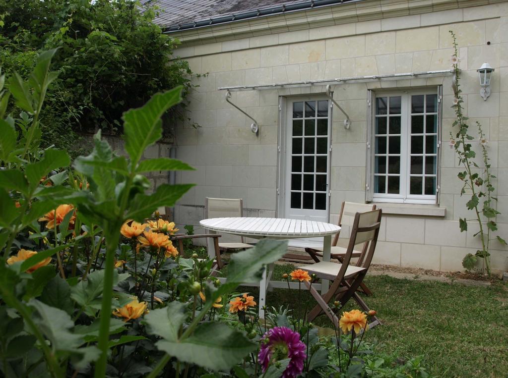 Les gîtes de la Madeleine La Chapelle-sur-Loire Habitación foto